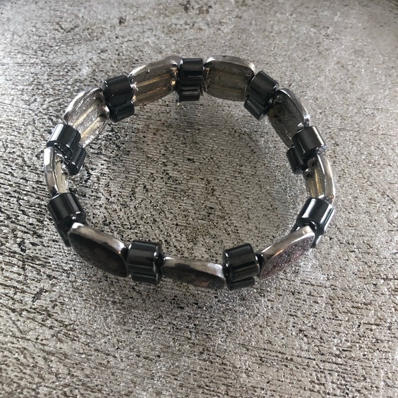 WAH STRETCH BRACELET NWOT - Picture 5 of 5